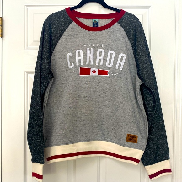NWT Canada Sweatshirt - Picture 1 of 3